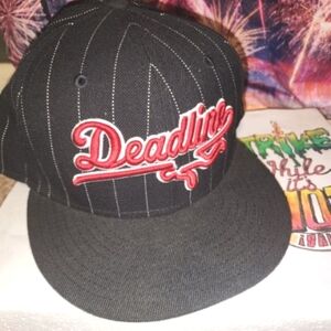 💫💫 "Deadline Limited" New Era, 59Fifty, 7 5/8", Black w/ Red ✨